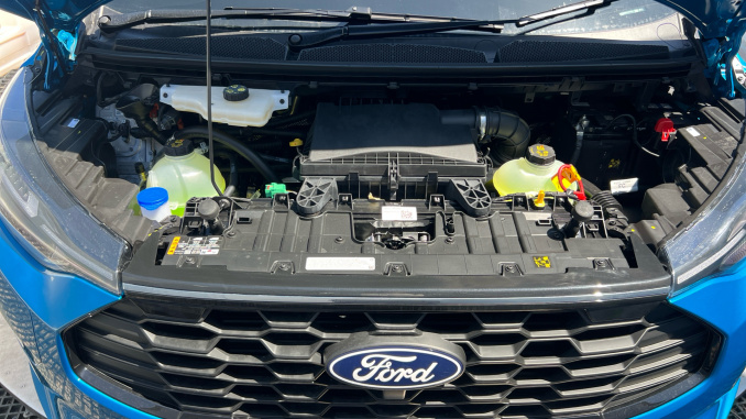 Ford Transit Custom 320 L1 Petrol Fwd 2.5 PHEV 232ps H1 Double Cab Van Sport Auto [NI] - Image 8